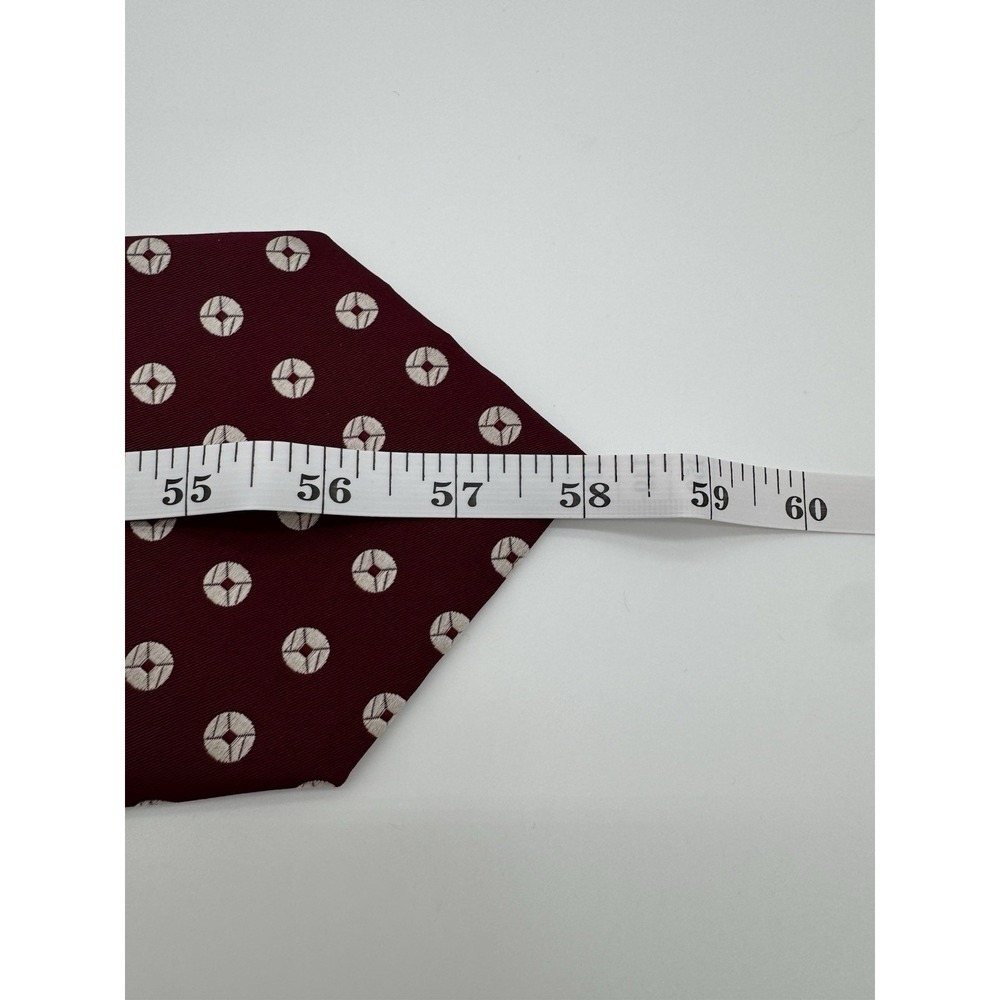 Kilgour French & Stanbury Silk Tie Red Geometric Medallion Pattern Luxury London - Picture 9 of 9